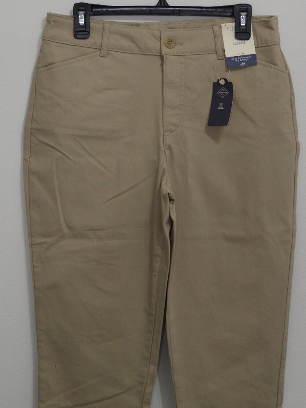 NWT St. John's Bay Secretly Slender Women's Capri Pants